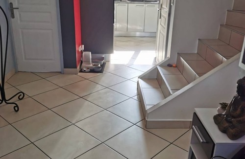 Sainte-Helene-du-Lac House | Inviting Belle Maison à la Campagne for Family Getaways