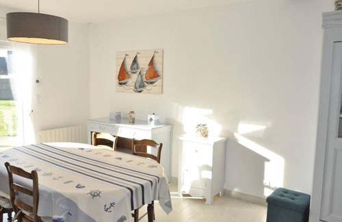 Trebeurden Villa | Cozy 3-Star Hotel in Trebeurden, Just 1km from the Sea
