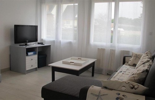 Trebeurden Villa | Cozy 3-Star Hotel in Trebeurden, Just 1km from the Sea