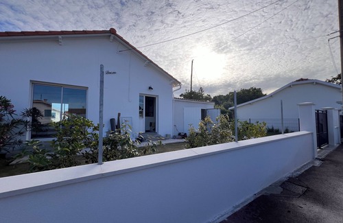 Royan House | Beautiful Belle Maison in Royan's Scenic Park Area