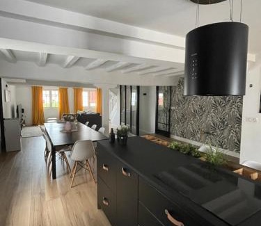 Behobie House | Relax at Belle Maison Basque - Pet & Child Friendly Retreat