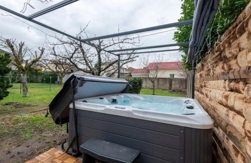 Saint-Remy Villa | Cozy Renovated Home with Jacuzzi, Perfect for Families
