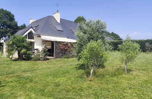 Pont-l'Abbe House | Tranquil Beachside Retreat in Finistère, Brittany