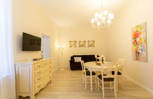 Sibiu Old Town Apartment | Discover Belle Sophie by Paltinul for Your Next Escape