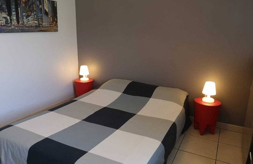Pibrac Villa | Elegant Villa with Heated Pool in Pibrac Village