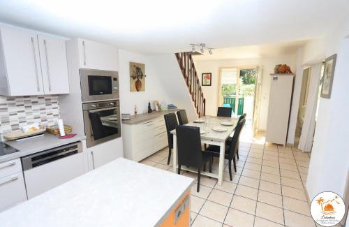 Saint-Cyprien Plage House | Cozy T3 Villa with Terrace Near St Cyprien Beach
