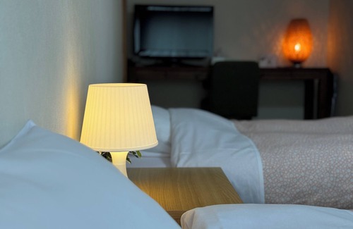 Yuzawa-machi Cabin | Top-Rated Belle Vue Nishiura with Breakfast & Family Amenities