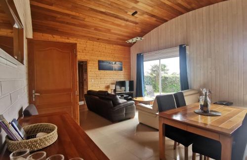 Le Conquet House | Relaxing Stay Near Pointe Saint Mathieu with Heated Pool