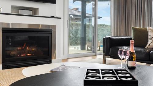 Pokolbin House | Elegant Belleview Hunter: Guest Rated 9.7 with Pool Access