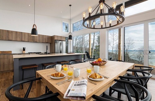 Les Eboulements Ski Chalet | Discover Bellevue 169: Riverview, Jacuzzi & Pool Amenities