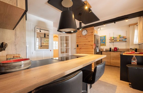 Tourtour Villa | Bellevue, breathtaking, heatable pool, airconditioning in Provence
