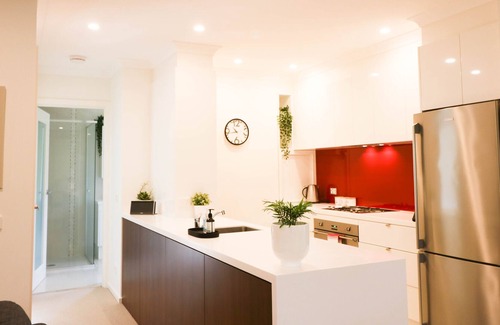 Wolumla House | Bellevue Haven - 1 bedroom, pet friendly apartment away from it all. 2+ nights