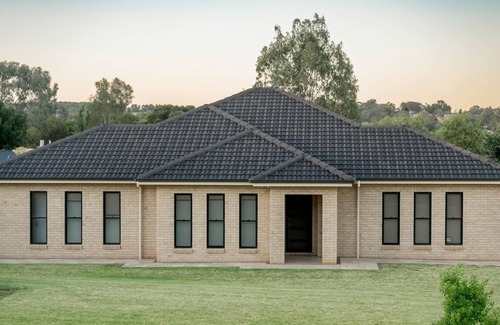 Moore Creek House | Bellevue Holiday House