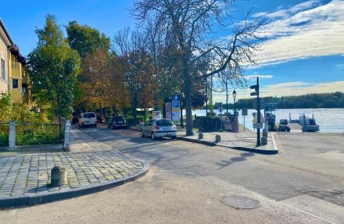 Vac House | Kid-Friendly Bellevue Vendégházak with High Guest Ratings