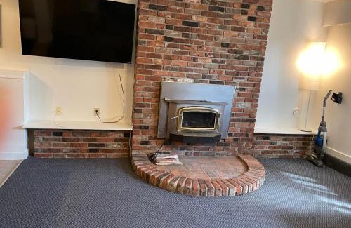 Sooke House | Discover Bellissima Suite: Family-Friendly Comfort Awaits