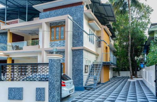 Thrissur Villa | Discover Belljem Homes: Your Private Resort Getaway