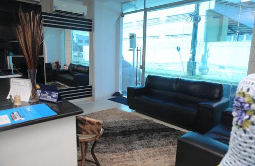 Altamira Hotel | Budget-Friendly Bellonorte Hotel with Family Amenities