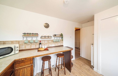 Carnoustie Cottage | Bellrock View - Coastal Retreat with Oceanfront Amenities