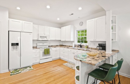 Fifeville House | Belmont Oasis in Downtown Cville: Family-Friendly Retreat