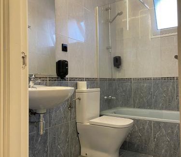 Distrito Oeste House | Discover Belmonte Rooms: Rated 7/10 for Your Stay