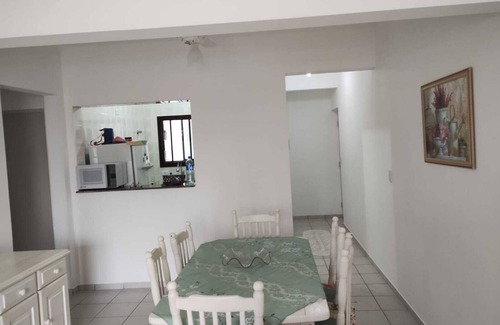 Martim de Sa Apartment | Ideal Apartment Steps from Martim de Sá Beach - Family-Friendly