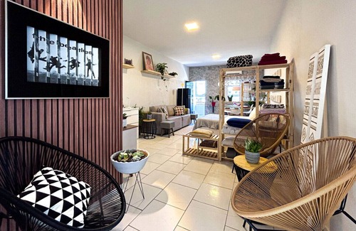 Rio das Ostras Apartment | Relax at Belo Loft Ritz Just 9 Min from Rio das Ostras Beach