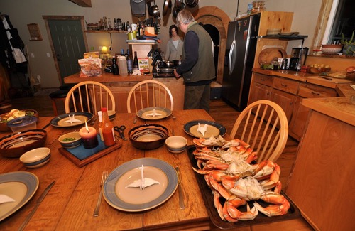 Coos Bay House | Experience Below the Falls Lodge Near Golden & Silver Falls