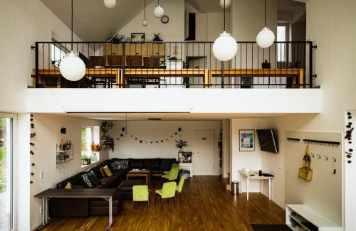 Felsoors House | Experience Belsőörs: A Soulful Retreat by the Ocean