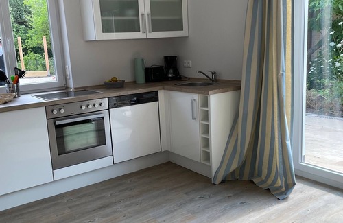 Puttgarden Hotel | Belthus: 10/10 Rated with Breakfast & Family Amenities