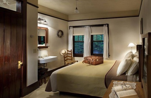 West Glacier Hotel | Belton Chalet: Family-Friendly Stay with Top Amenities
