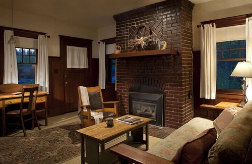 West Glacier Hotel | Belton Chalet: Family-Friendly Stay with Top Amenities