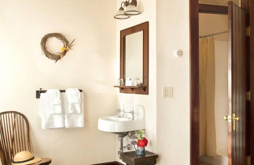 West Glacier Hotel | Belton Chalet: Family-Friendly Stay with Top Amenities