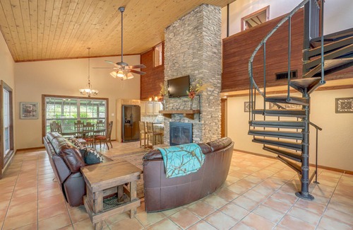 Morgans Point Resort House | Ideal Belton Lake Getaway with Spa & Pet-Friendly Options