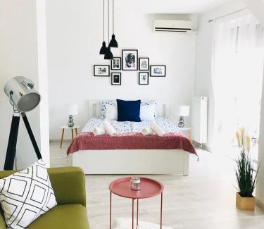 Kecskemet Apartment | Discover Belvárosi Stúdió Apartman: Rated 9.6, Child Friendly