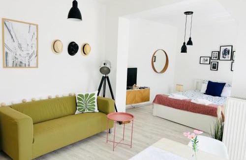 Kecskemet Apartment | Discover Belvárosi Stúdió Apartman: Rated 9.6, Child Friendly