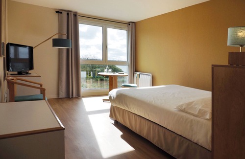Saint-Pierre Hotel | Belvédère Hôtel: Family-Friendly with Great Amenities