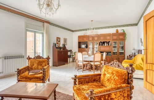Santa Caterina Villarmosa House | Charming Belvilla by OYO Villa: Family-Friendly Retreat