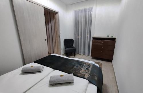 Szekesfehervar Apartment | Top-Rated Belvaros Resort Apartman & Spa with Ocean Views