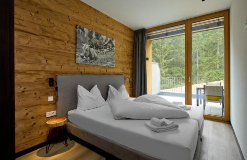 Gargellen Apartment | Discover Alpin-Resort Montafon Haus 3: Pet-Friendly Retreat