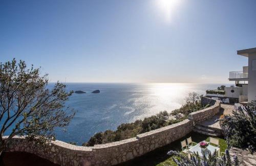 Colli di Fontanelle Villa | Belvedere delle Sirene: Heated Pool & Spectacular Views