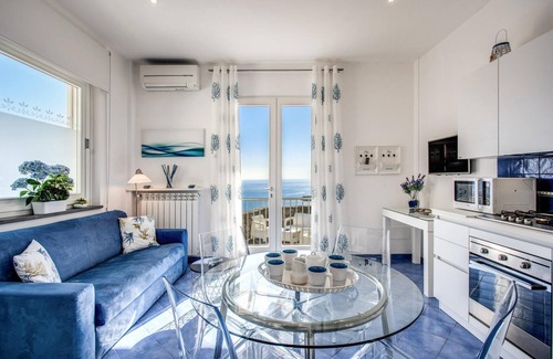 Colli di Fontanelle Villa | Discover Belvedere Delle Sirene with Heated Pool Access