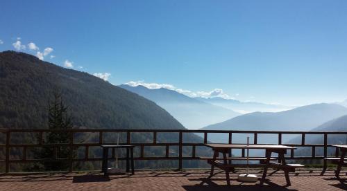 Monno Hotel | Pet-Friendly Belvedere Mountain Experience with Ocean Views