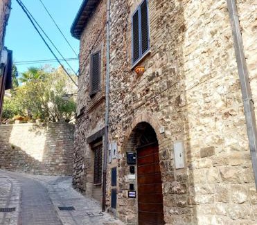 Spello Apartment | Guest Rated 9.2: Family-Friendly Stay at Belvedere Spello