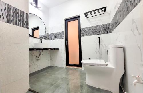 Thoddoo House | Experience Belvedere Thoddoo: Oceanfront with Pet-Friendly Perks