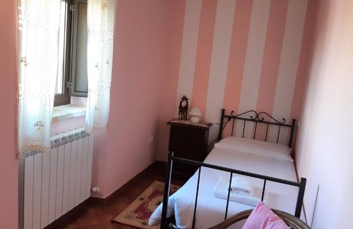 Cagli Apartment | Belvilla by OYO Appartamento a Cagli