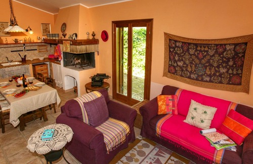 Graffignano Cottage | Relax at Belvilla by OYO Casaletto Graffi with Pool & Breakfast