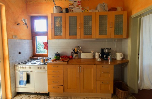 Madonna delle Grazie House | Top Rated Family-Friendly Hotel: Belvilla by OYO Capo d'Argilla