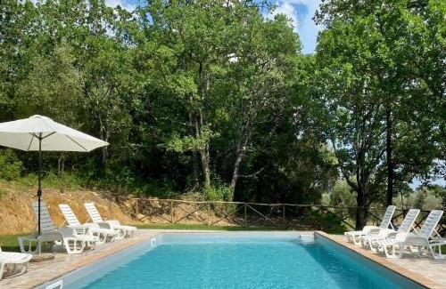 Sassetta House | Inviting Rustic Apartment in Castelbellino with Pool