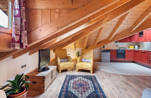 Brez Apartment | Top-Rated Belvilla by OYO Apartment in Brez with Kitchen