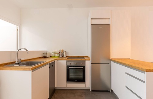 Almeria Centro House | Inviting Belvilla by OYO Duplex - Family Friendly with Kitchen